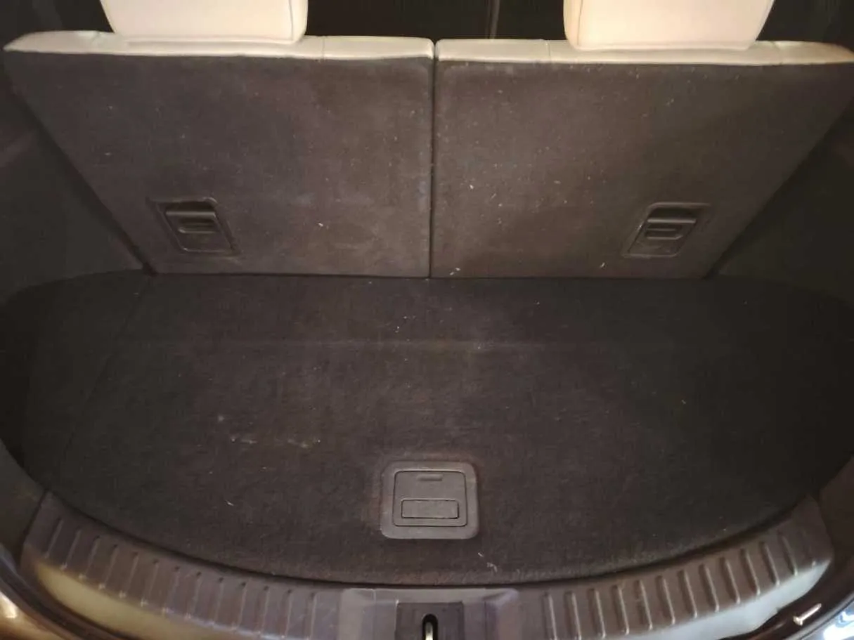 Car image 31