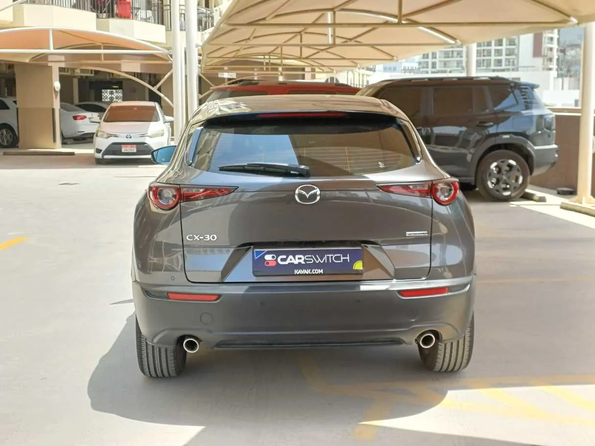 Car image 6