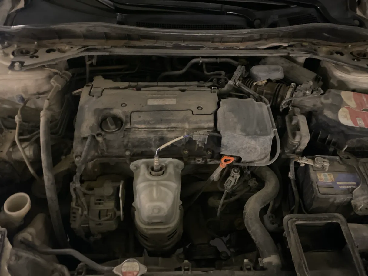 Car image 8