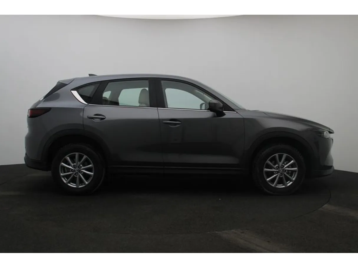 Car image 13