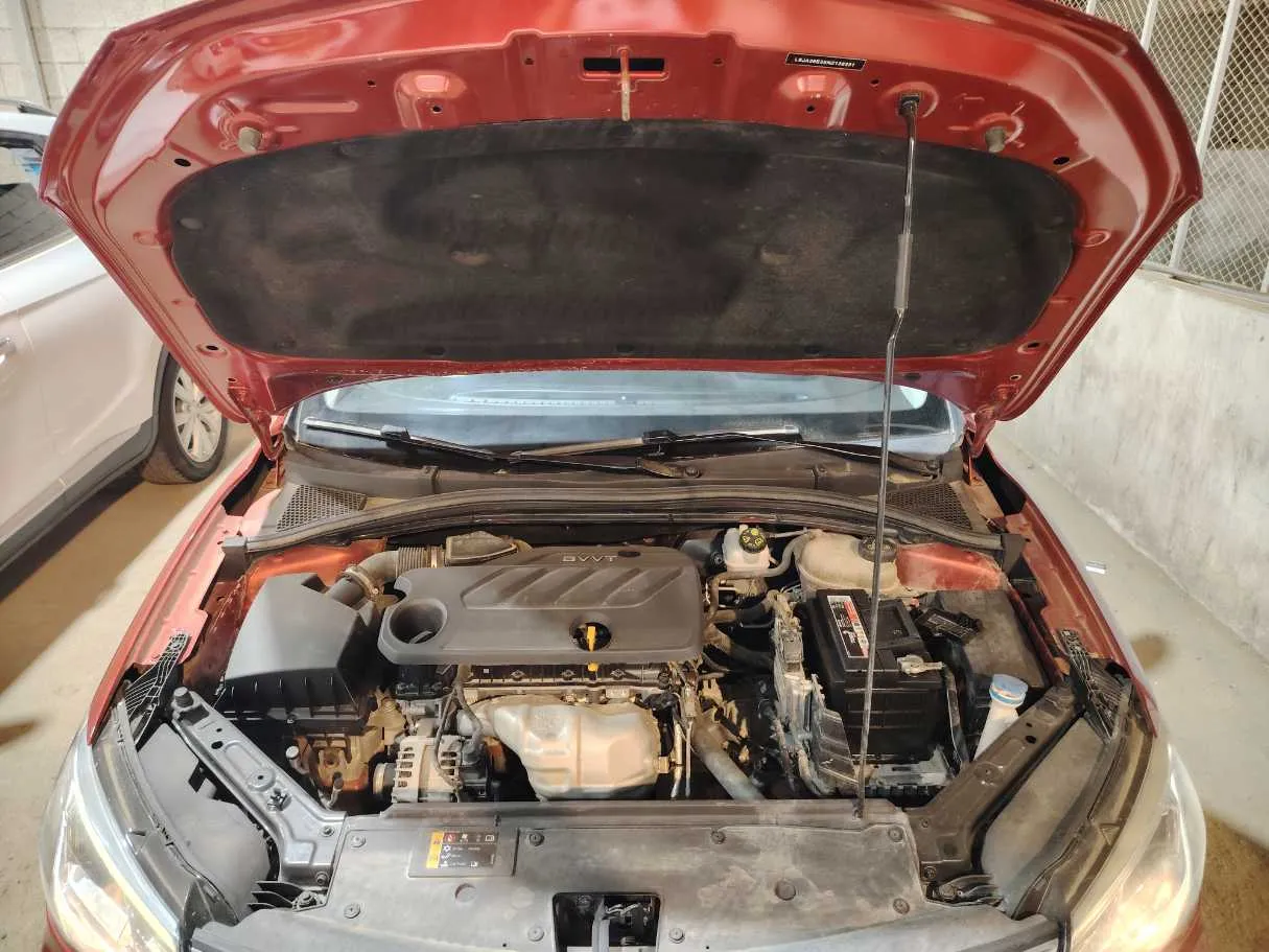 Car image 28