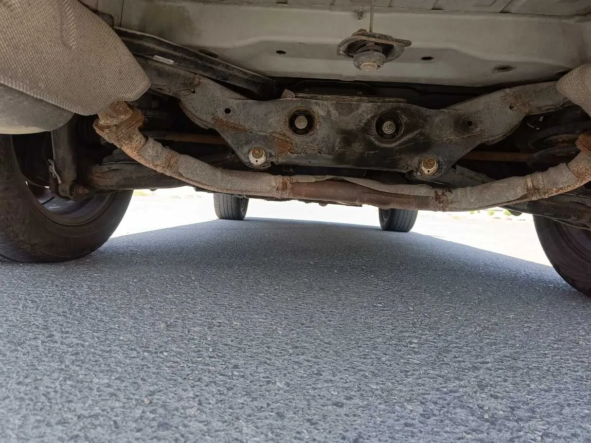 Car image 35