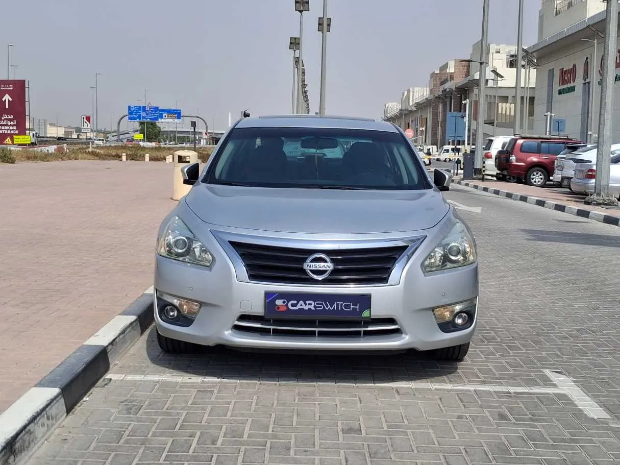 Car image 2