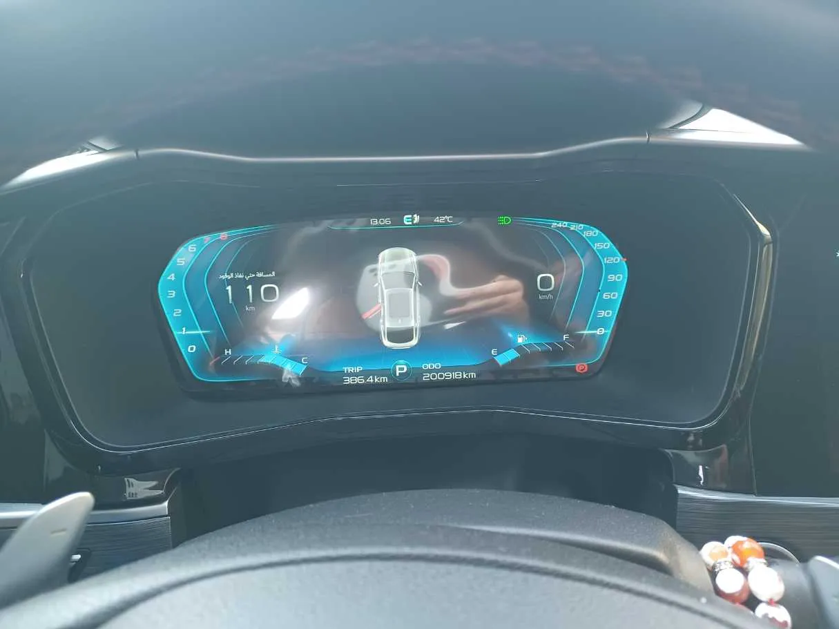 Car image 17