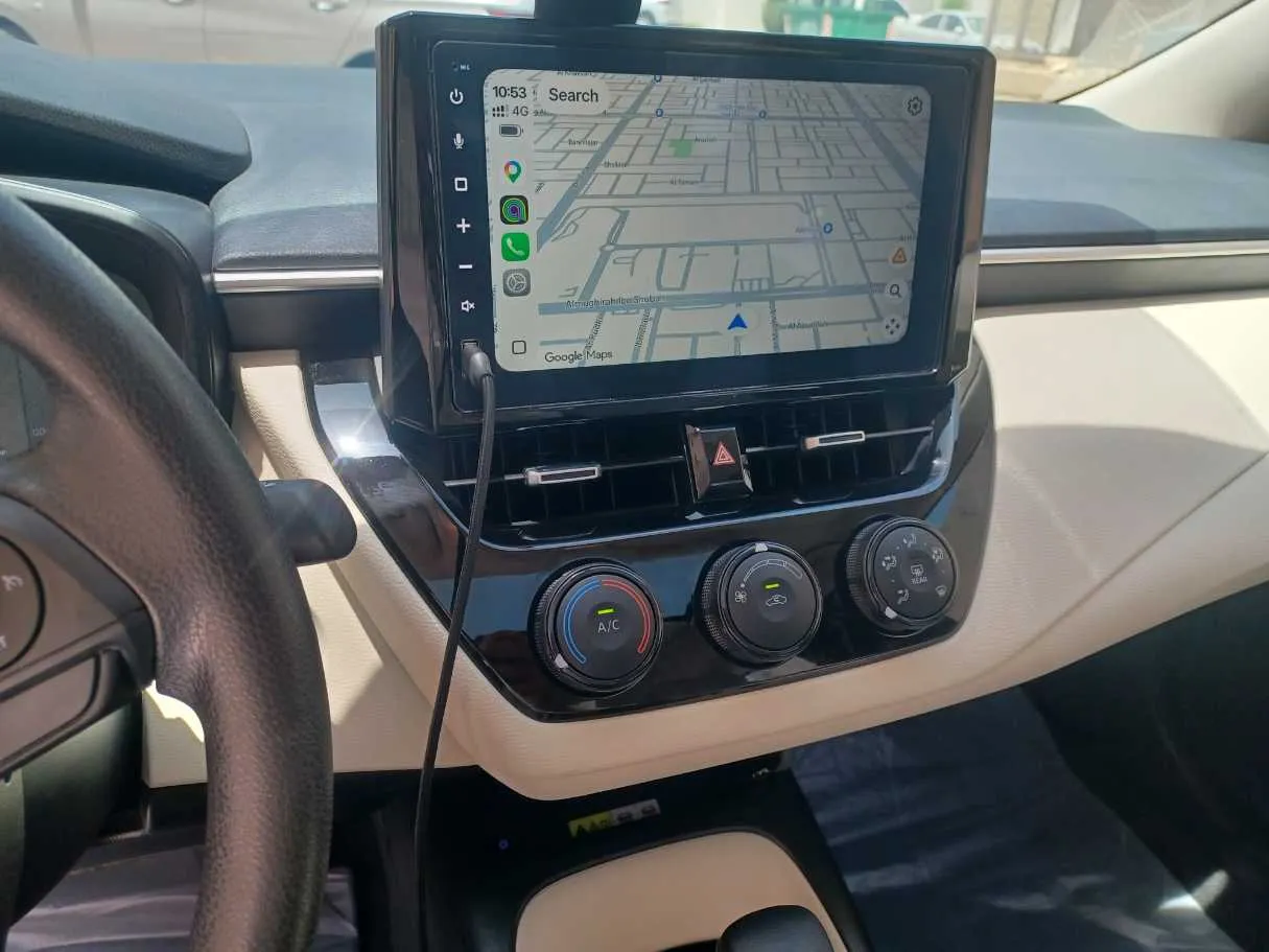 Car image 18