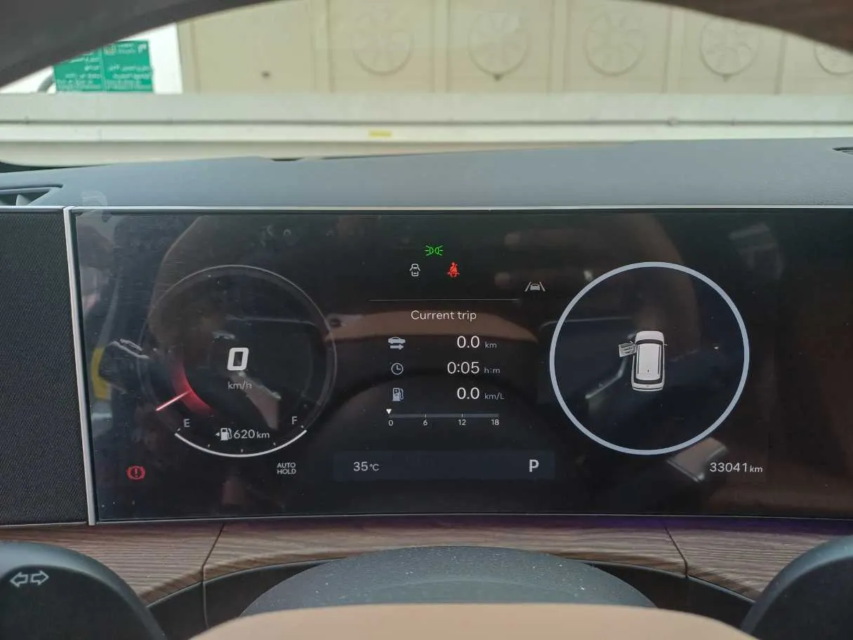 Car image 22
