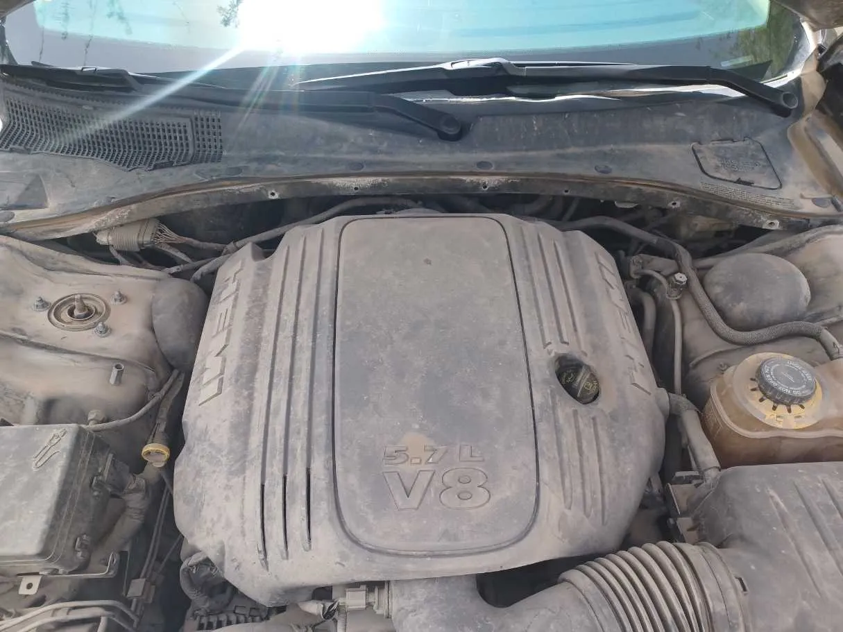Car image 21