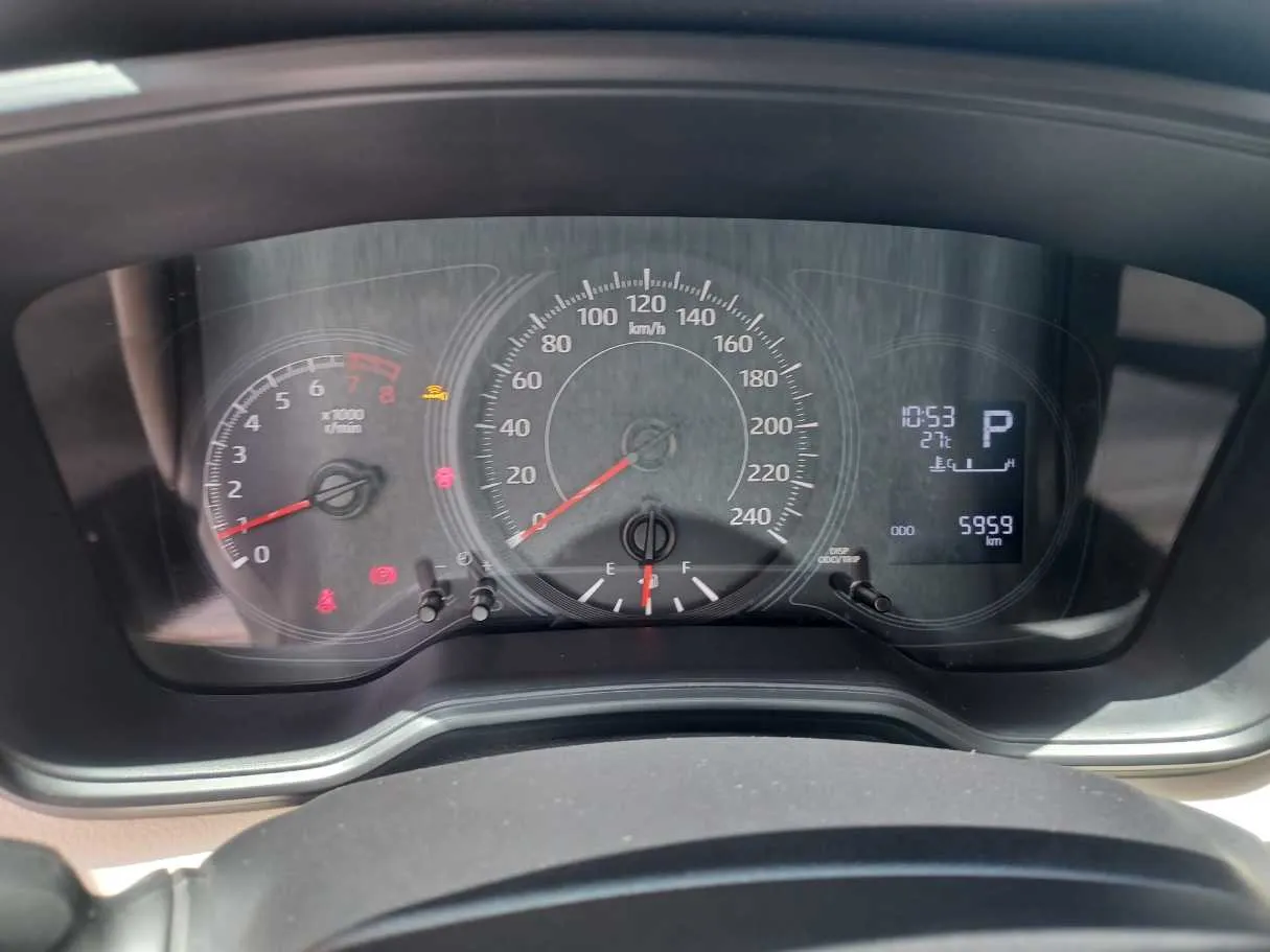 Car image 20