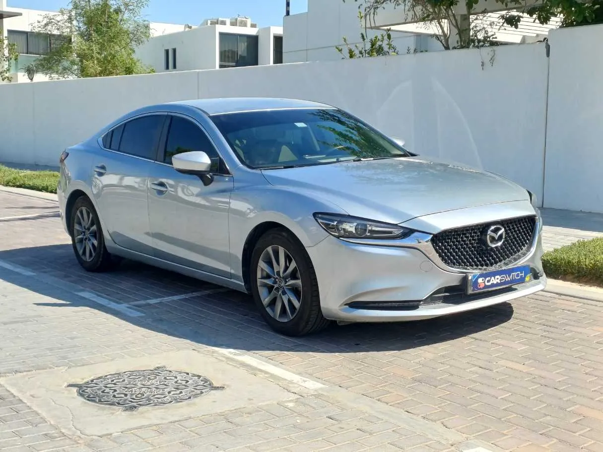 Car image 3