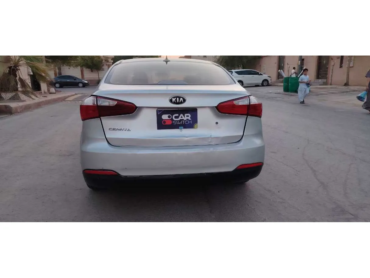 Car image 6