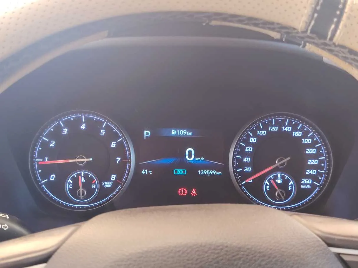 Car image 22