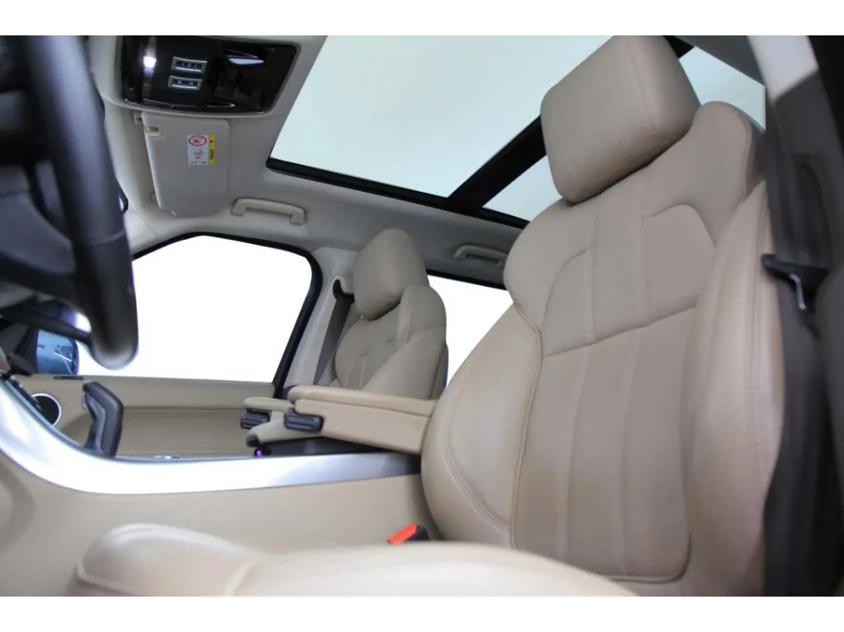 Car image 33