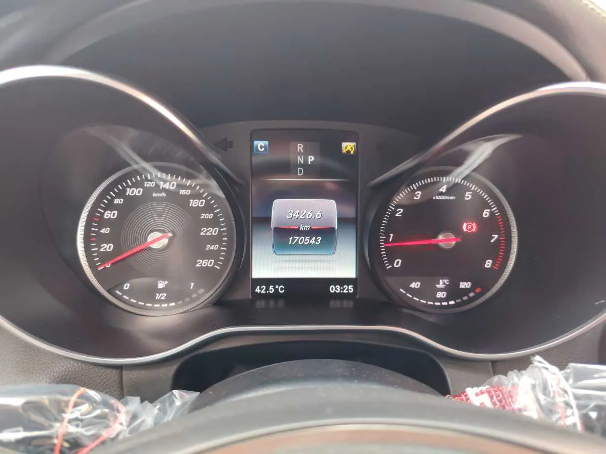 Car image 22