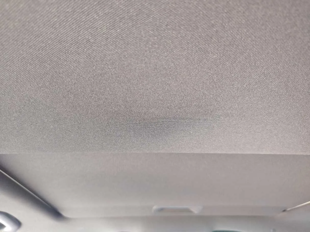 Car image 29