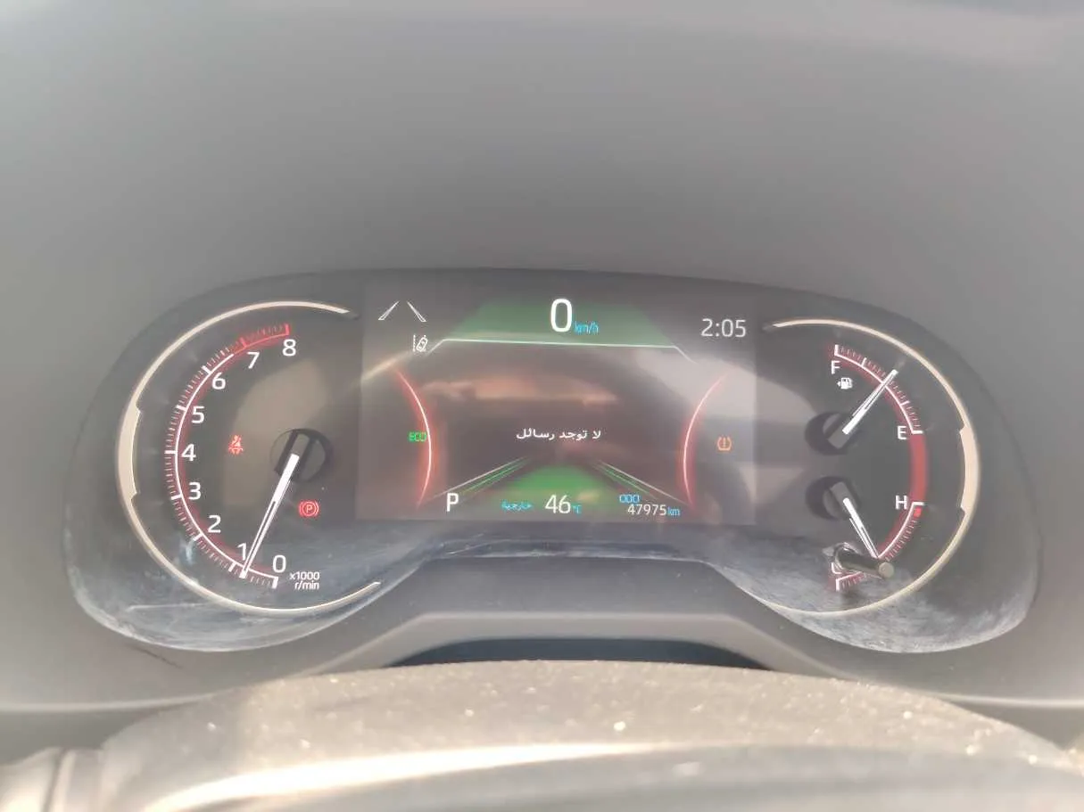 Car image 24