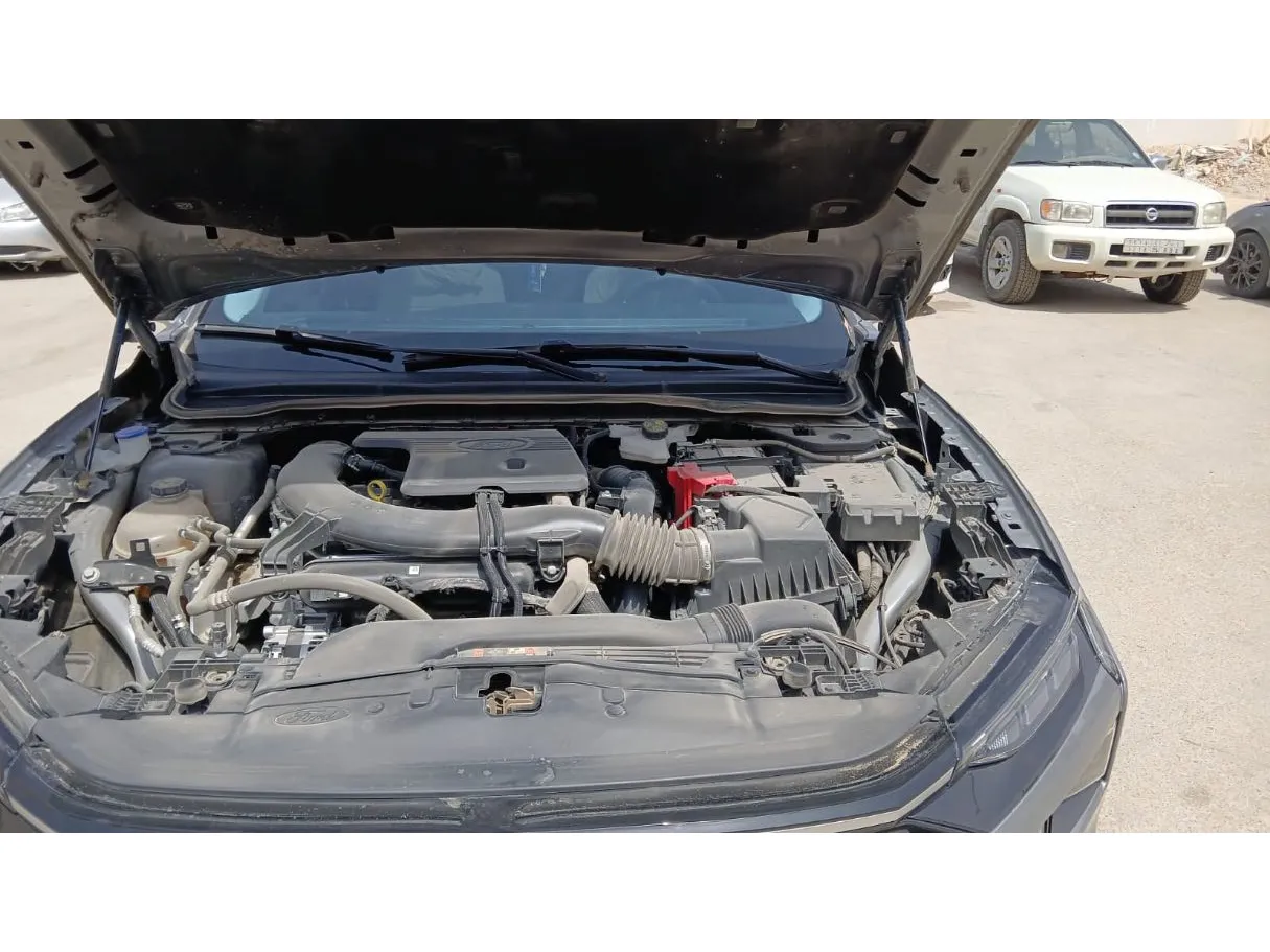 Car image 21