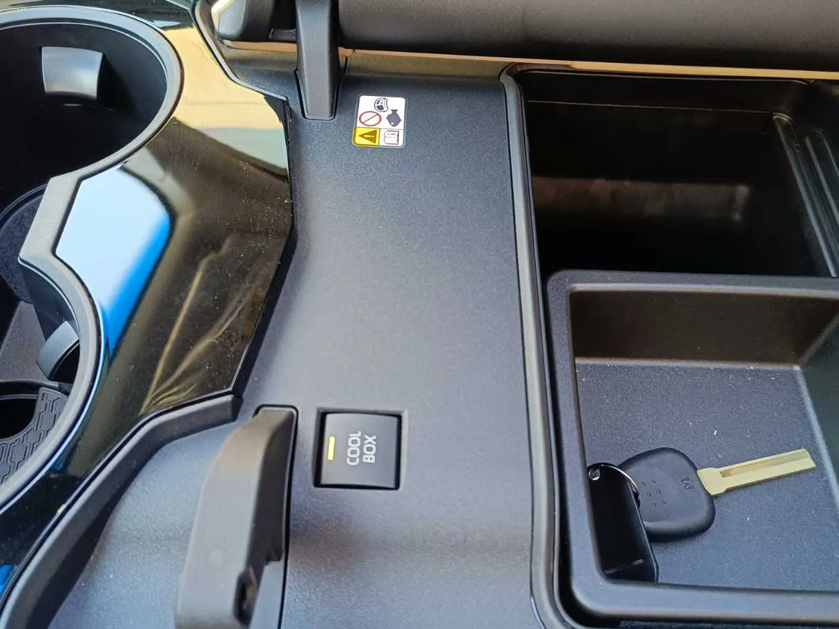 Car image 41