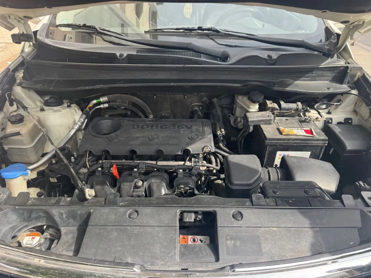 Car image 21