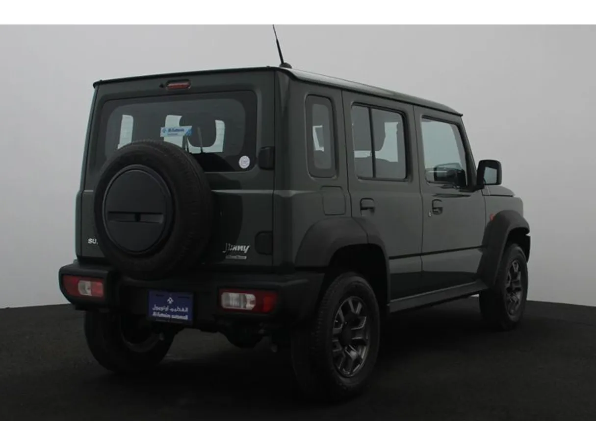 Car image 2