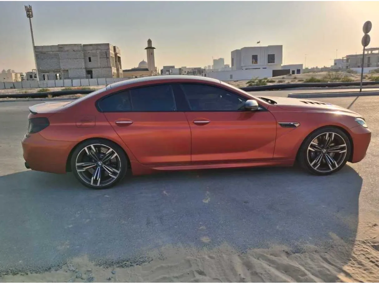 Car image 8