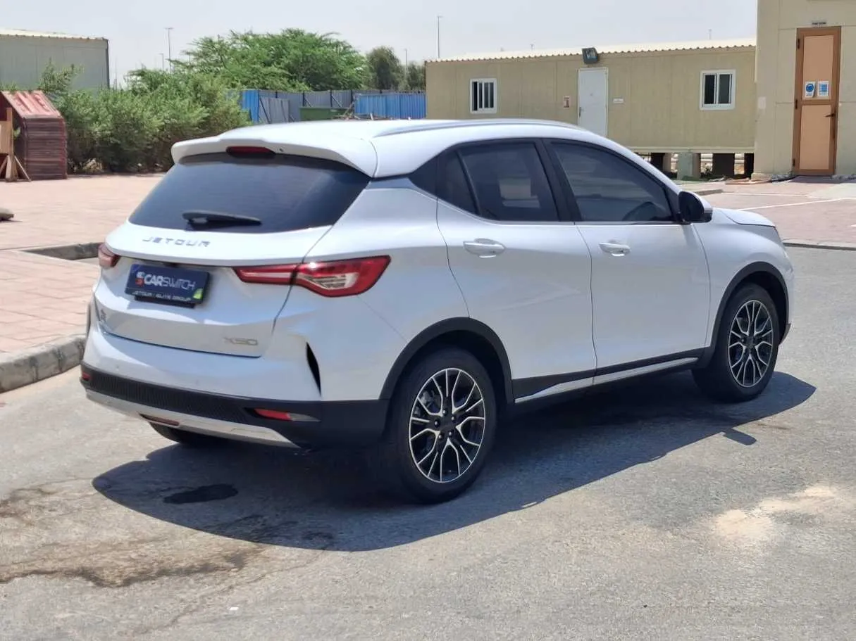 Car image 7