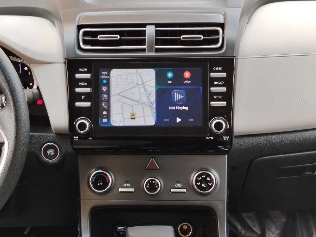 Car image 21