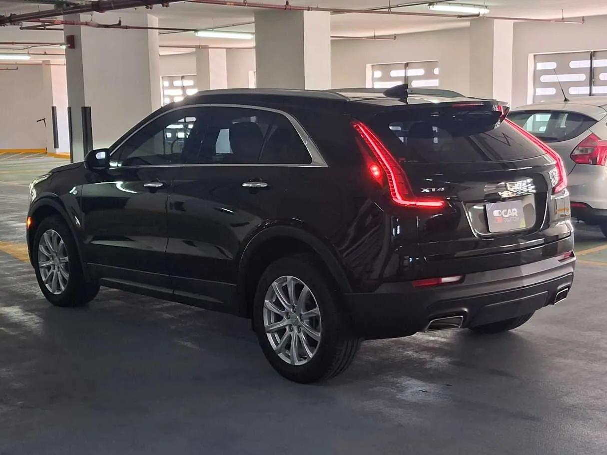 Car image 7