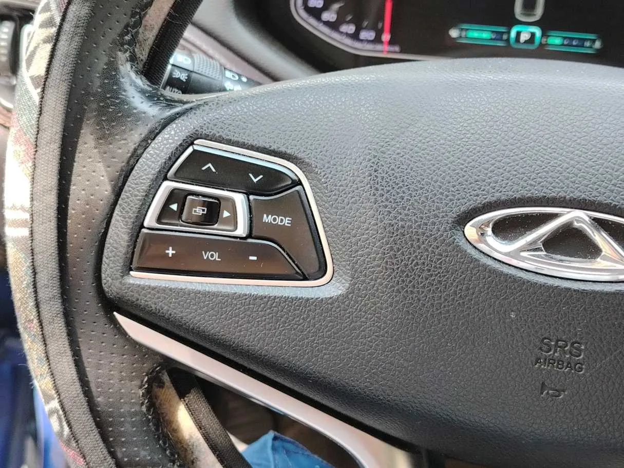 Car image 29