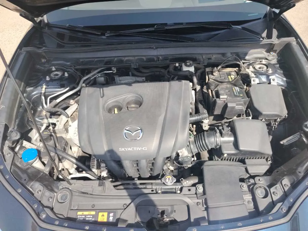 Car image 38