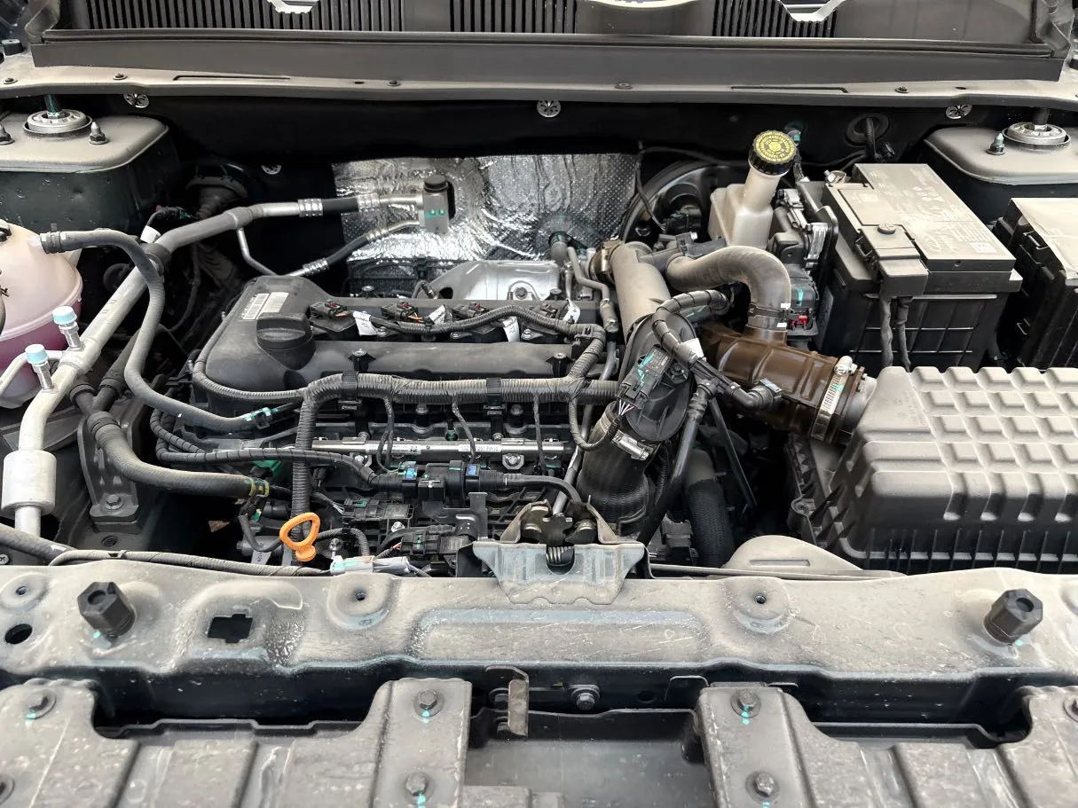 Car image 27