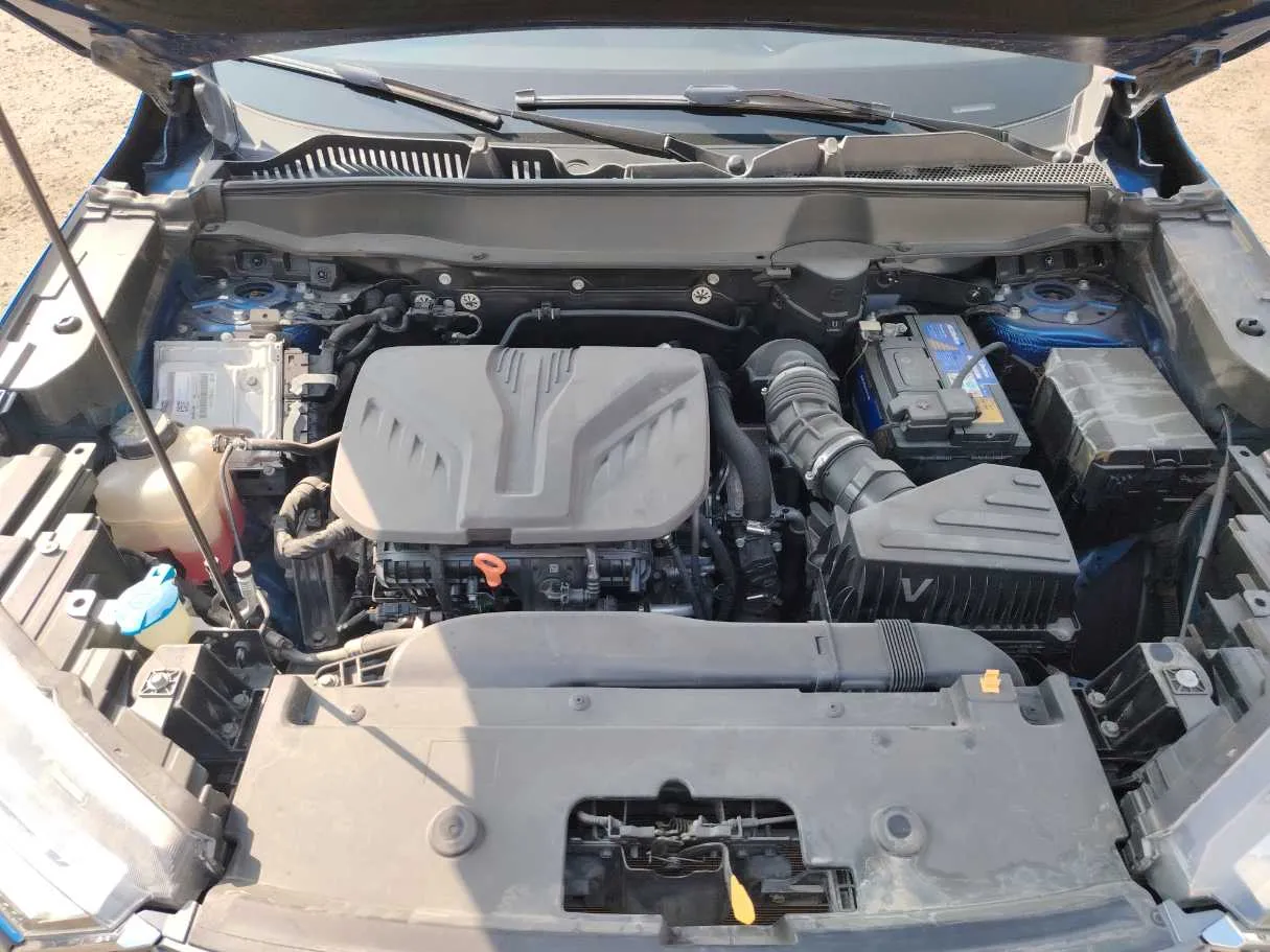 Car image 33