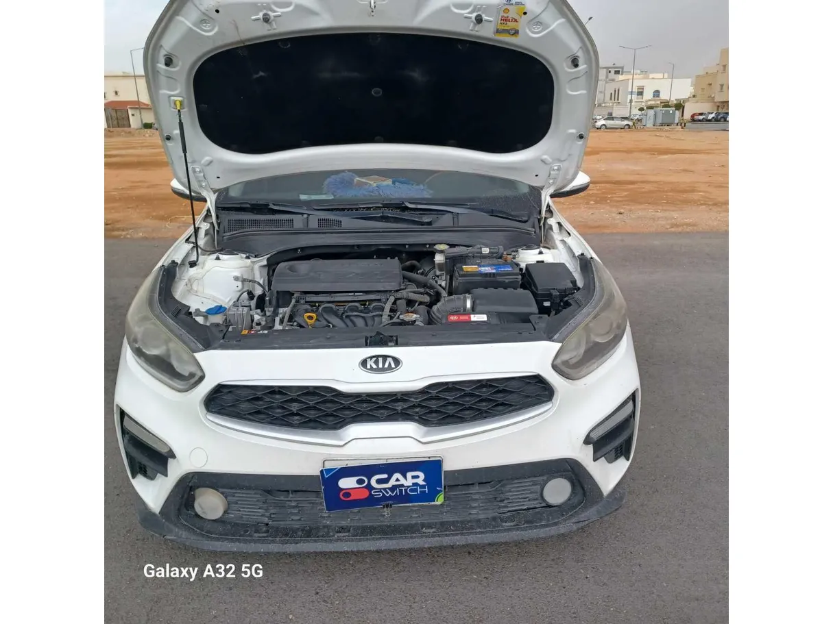 Car image 30