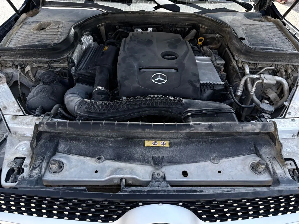 Car image 33