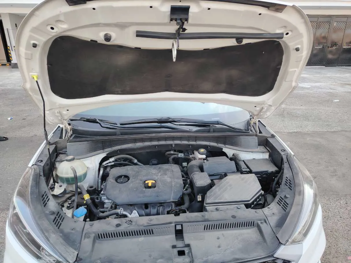 Car image 31