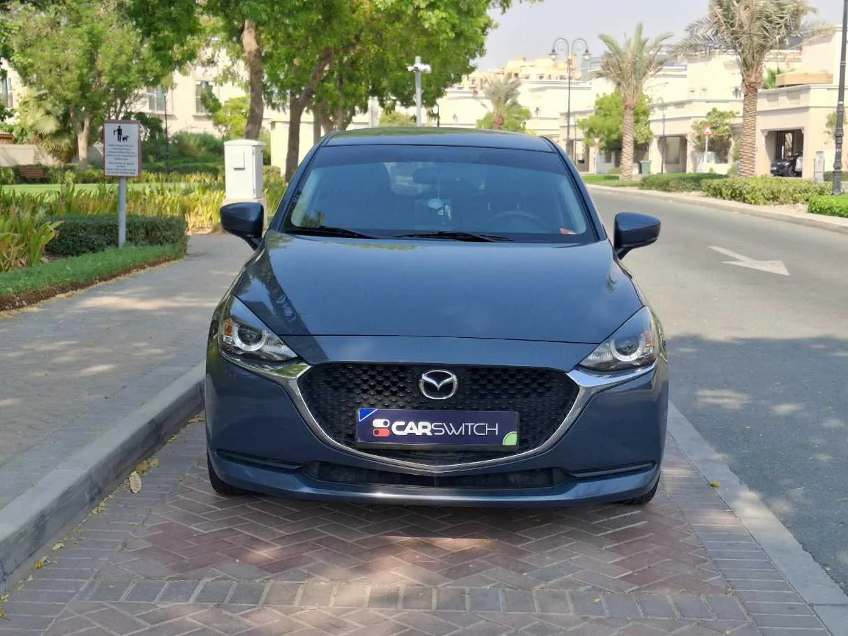 Car image 2