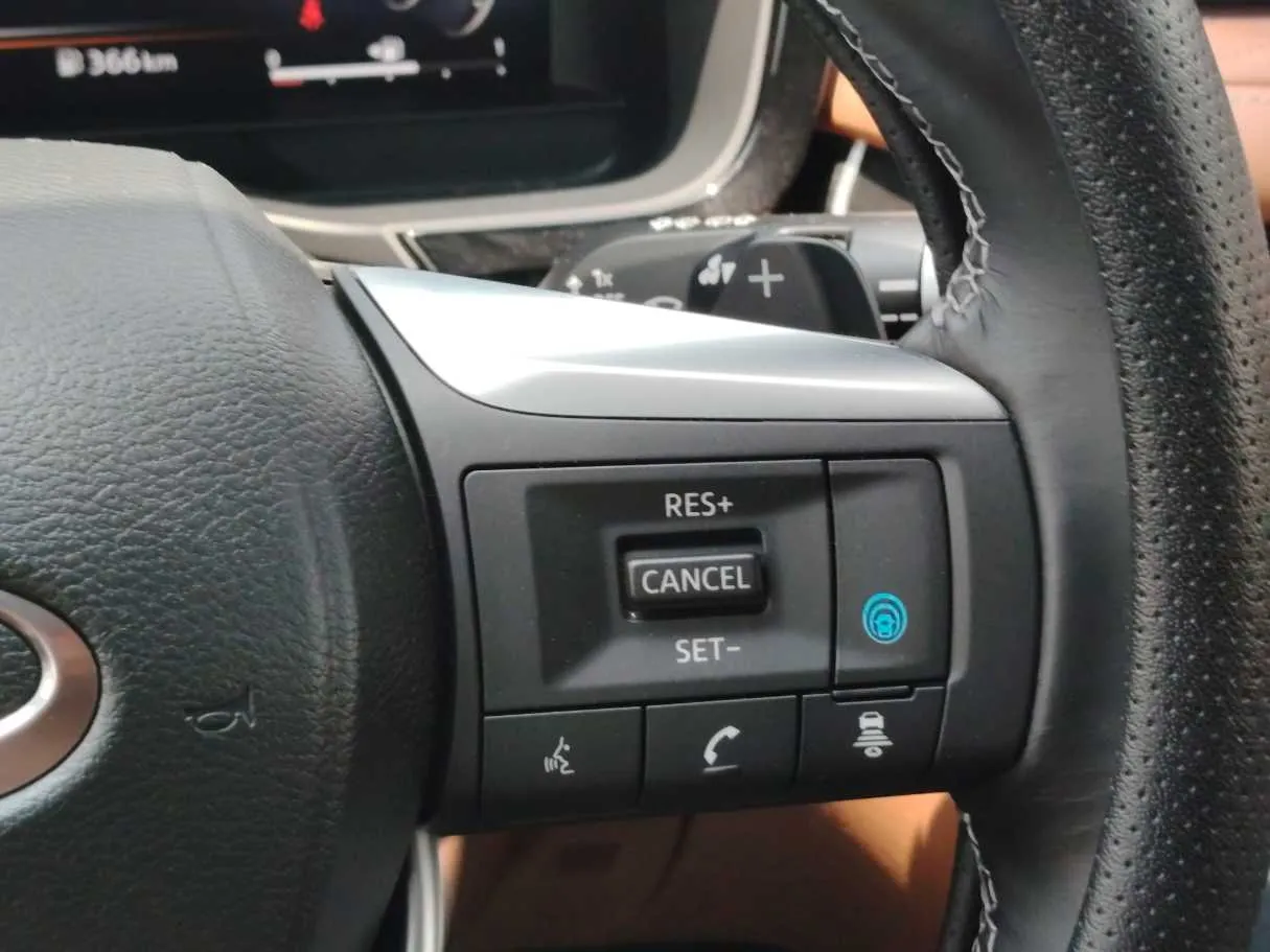 Car image 39