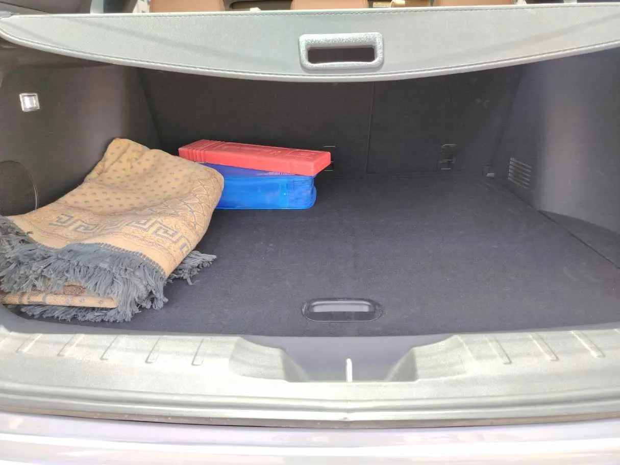 Car image 31