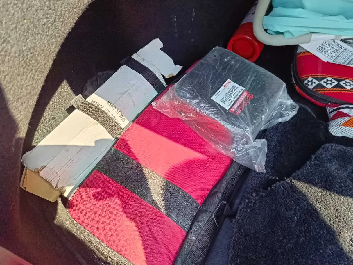 Car image 33