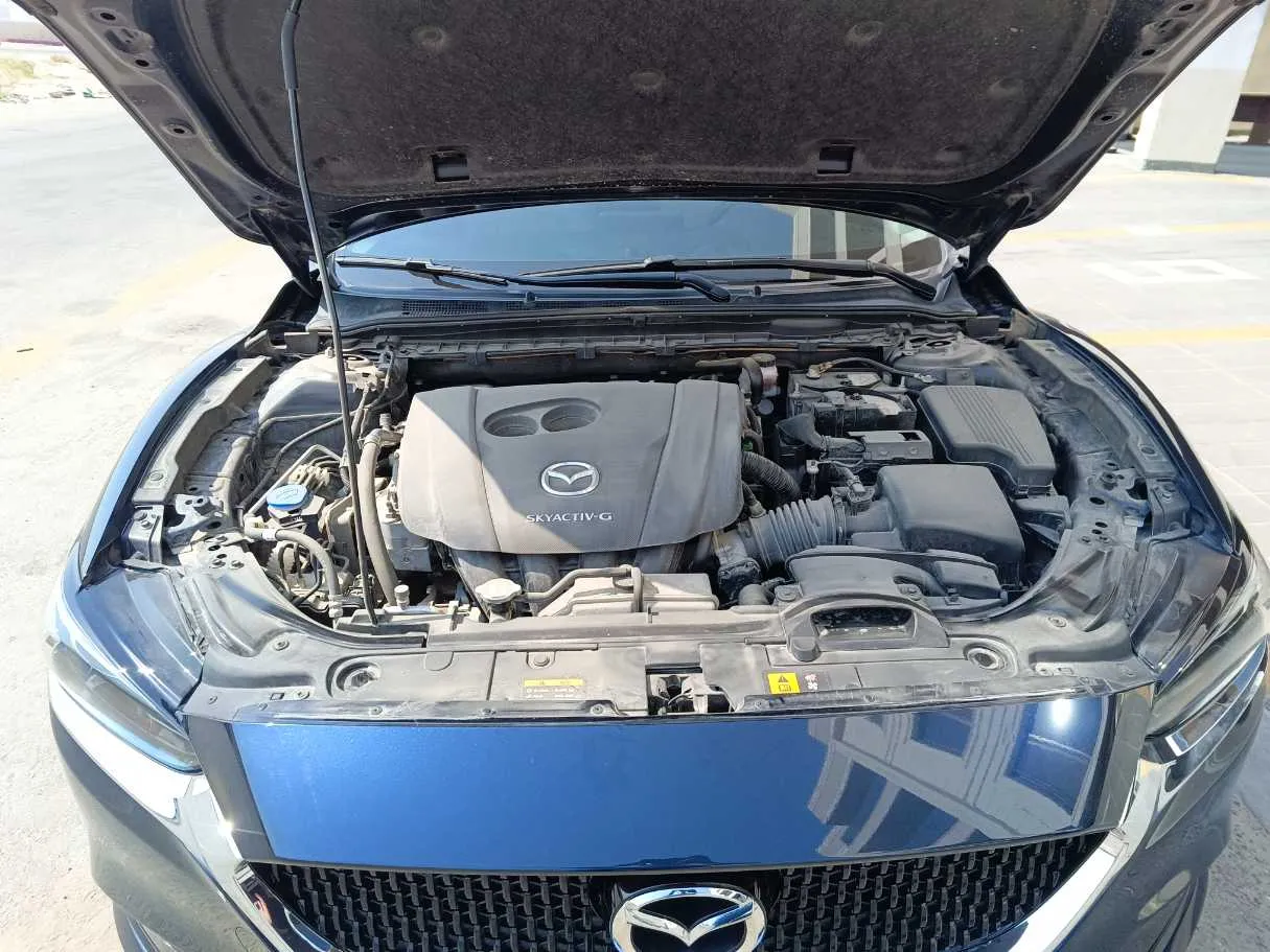 Car image 37