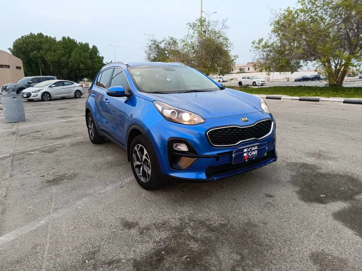 Car image 3