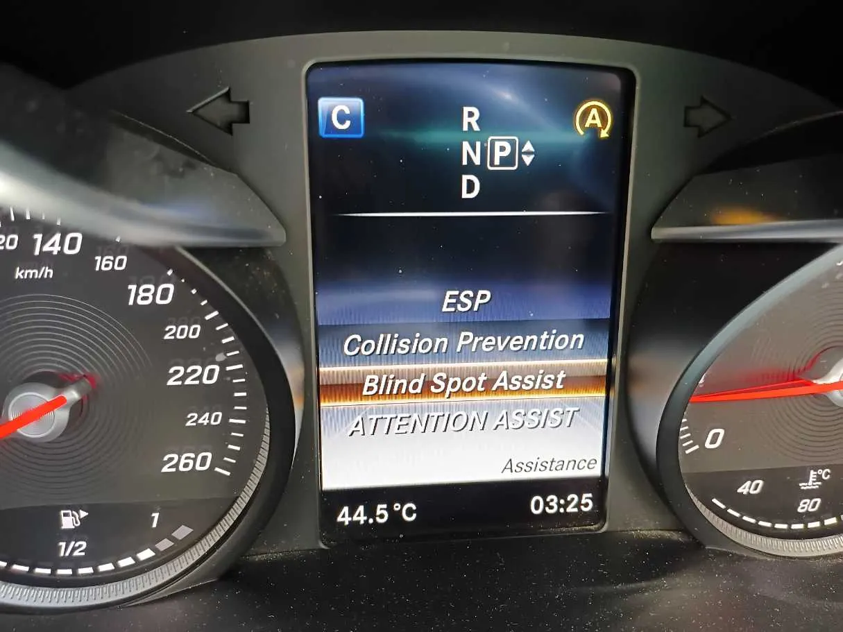 Car image 22