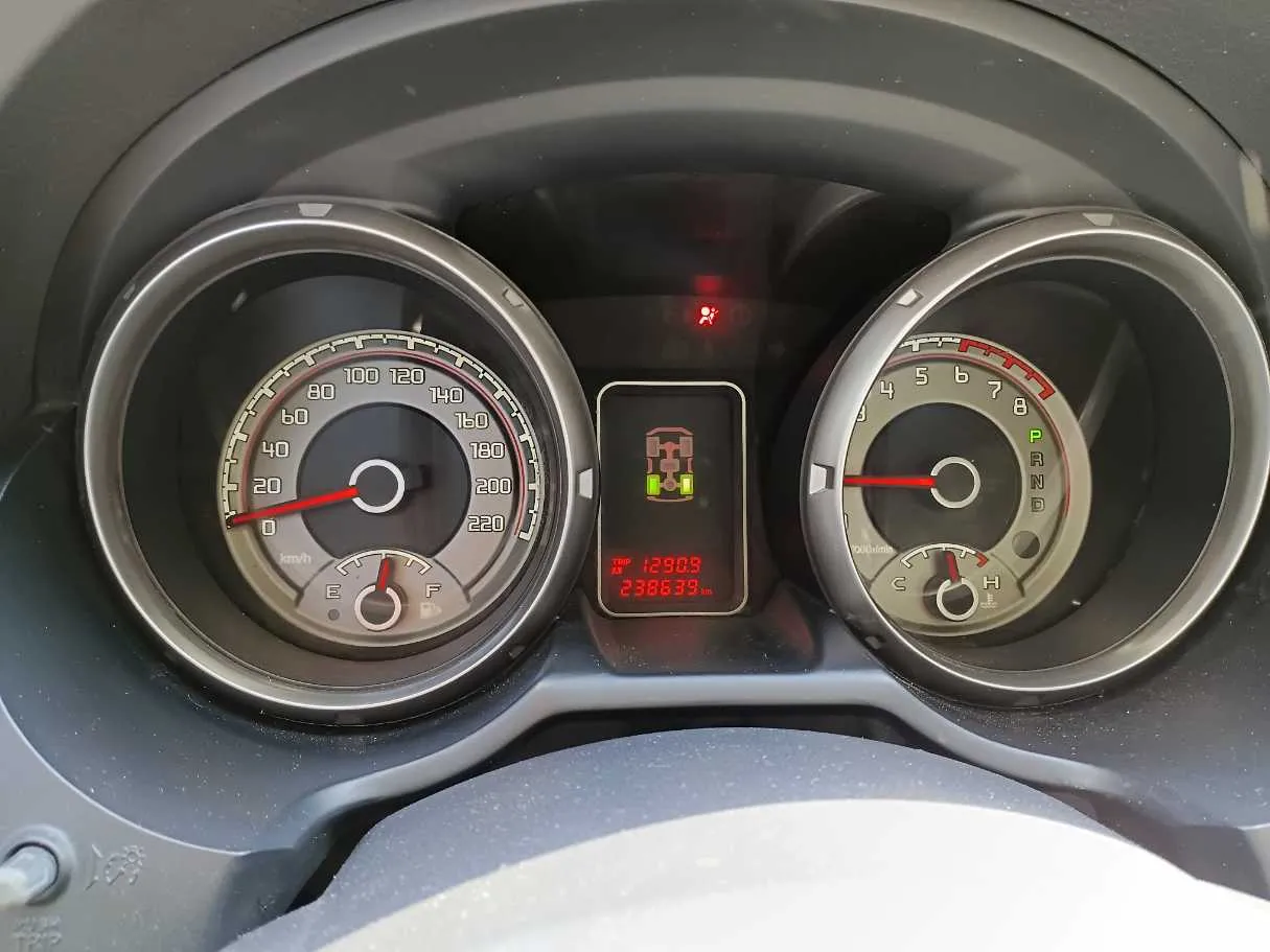 Car image 20