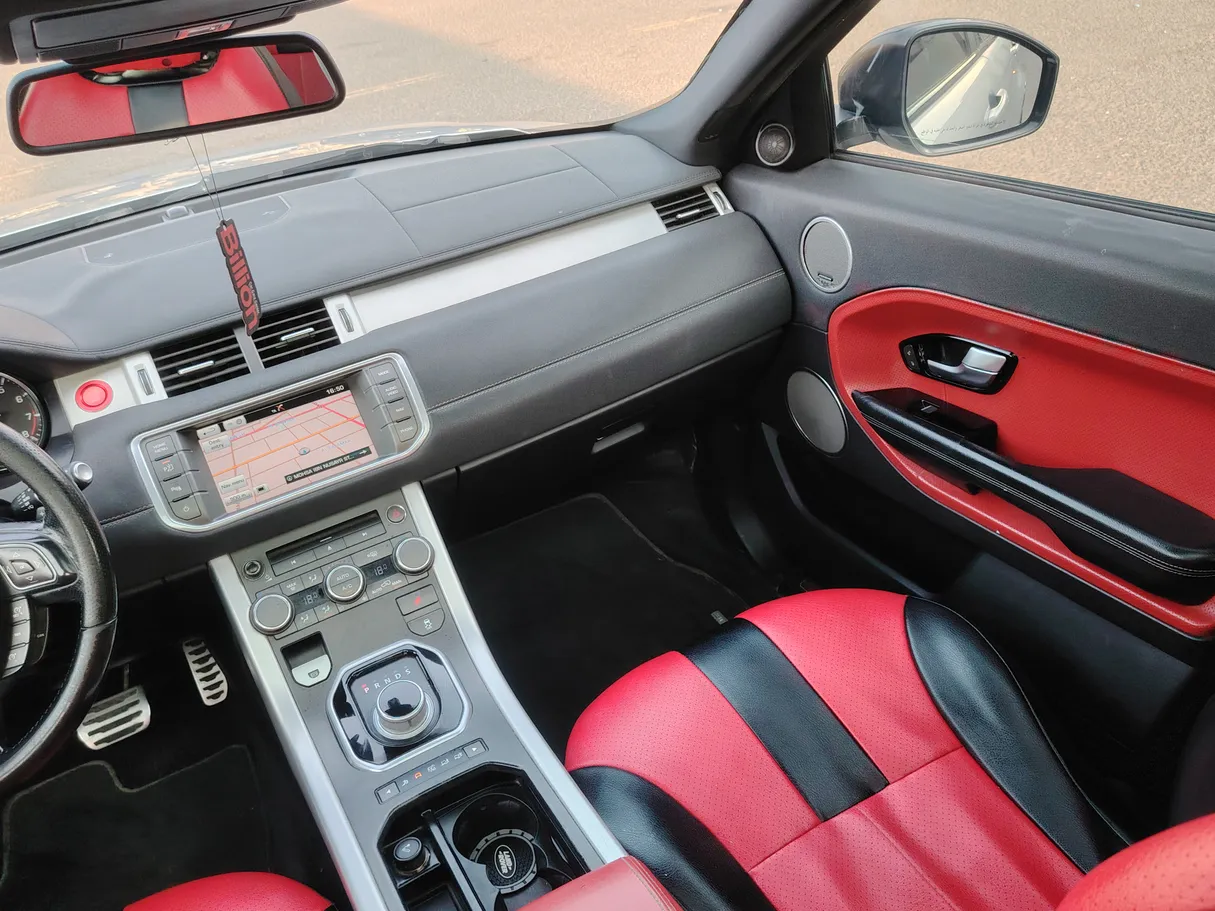 Car image 21