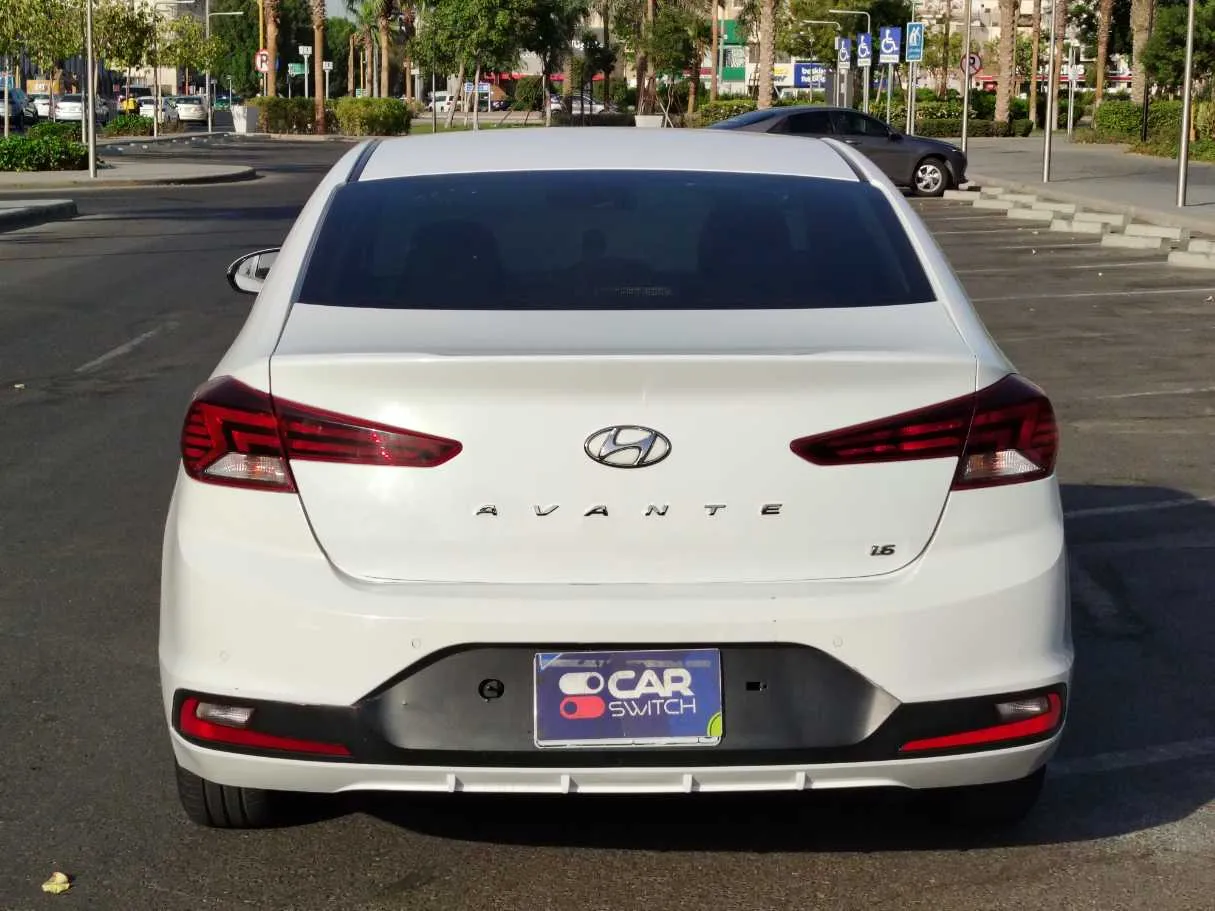 Car image 6