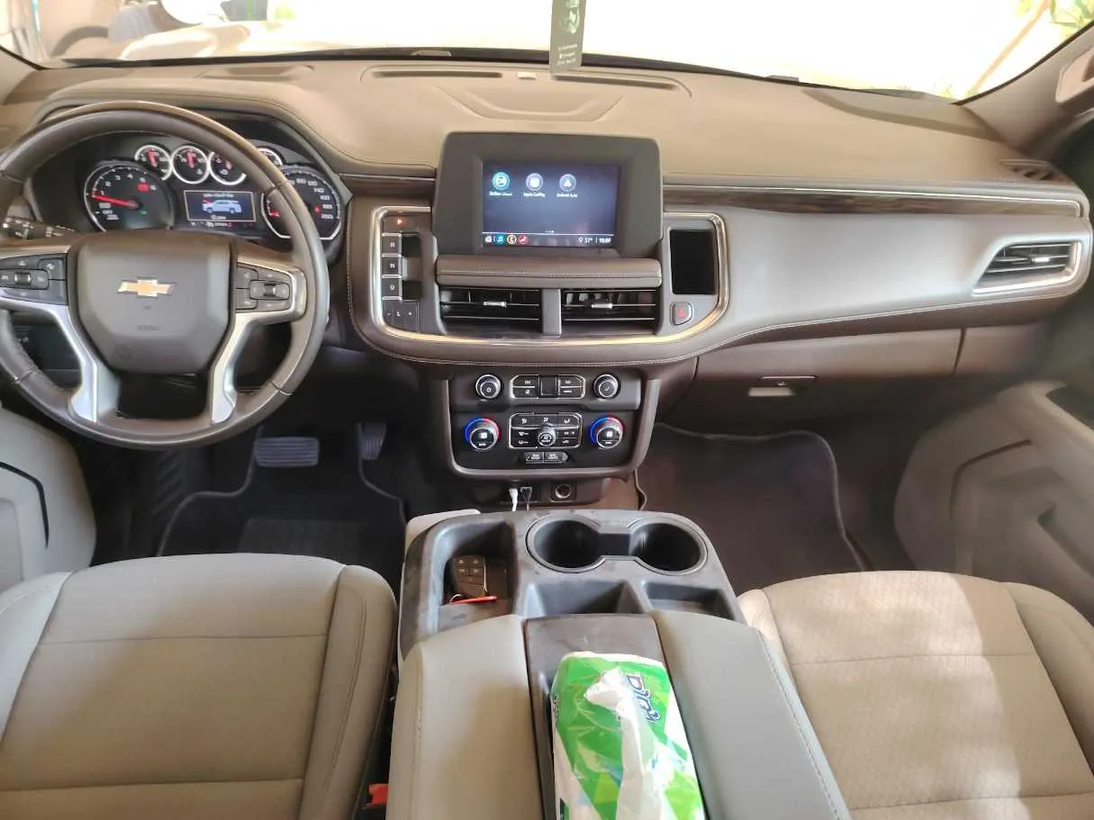 Car image 21