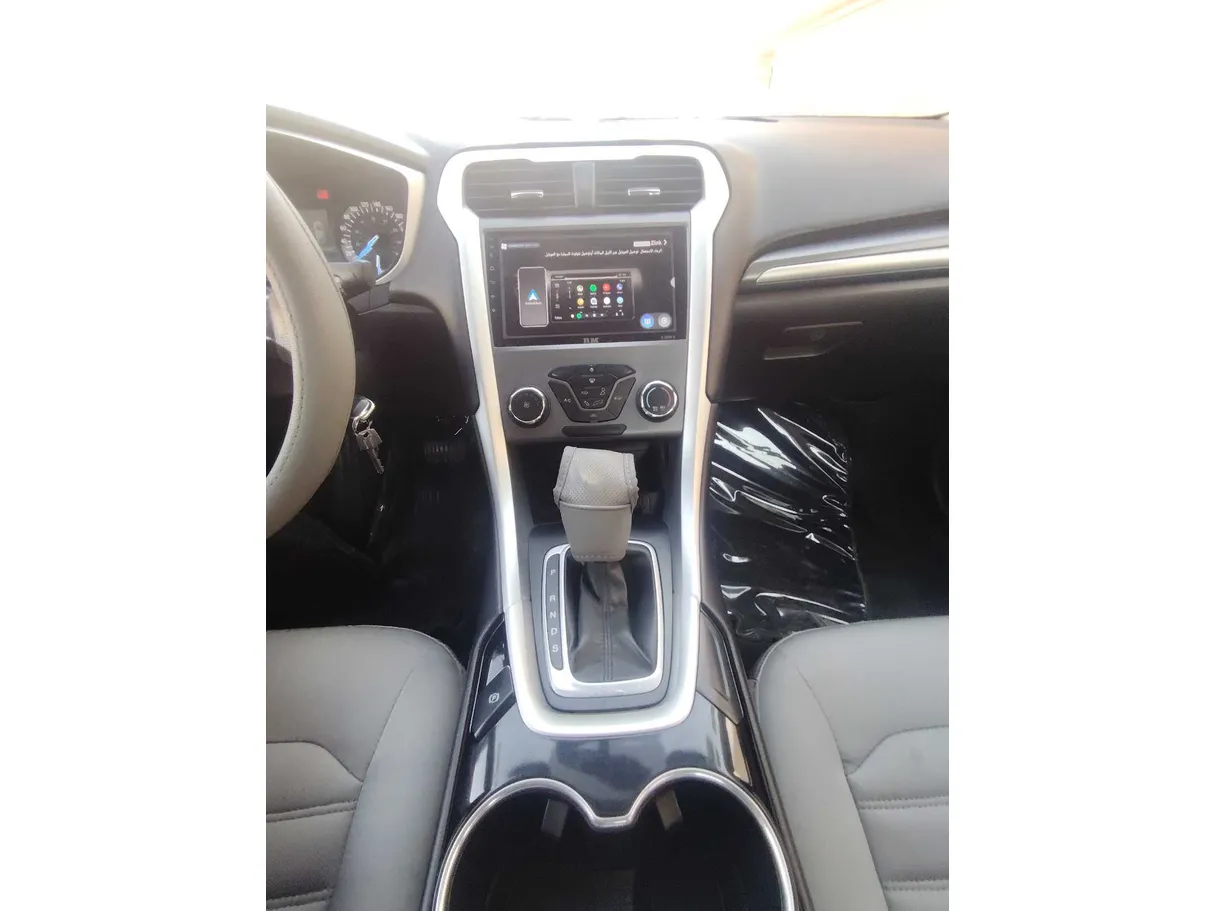 Car image 21