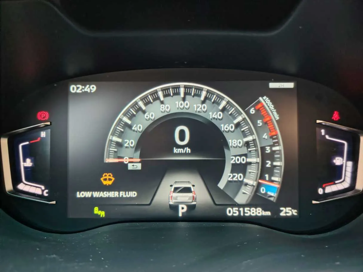Car image 19