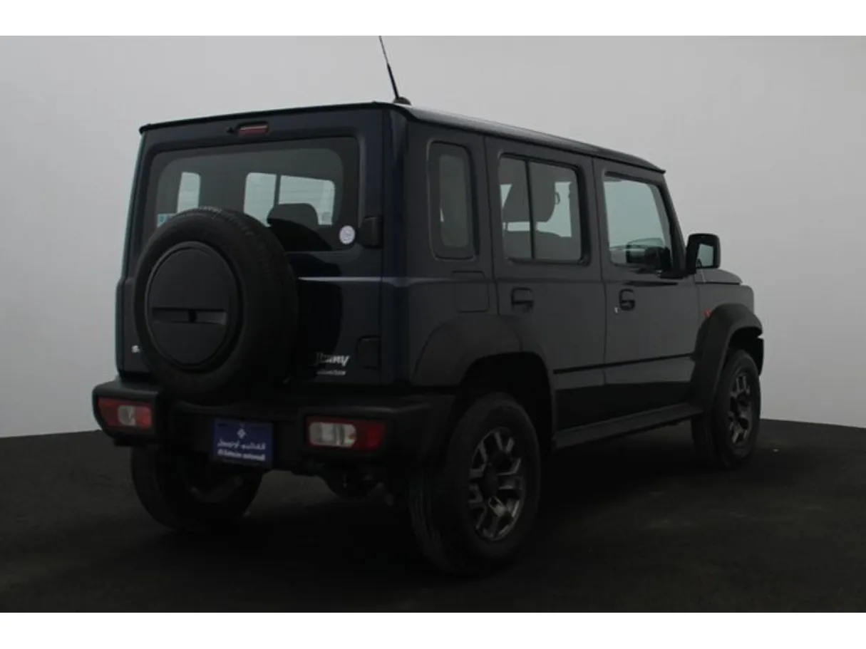 Car image 2