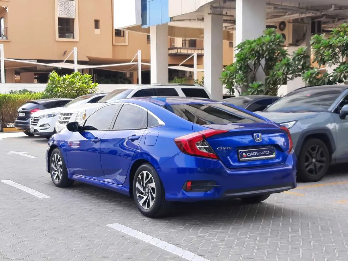 Car image 7