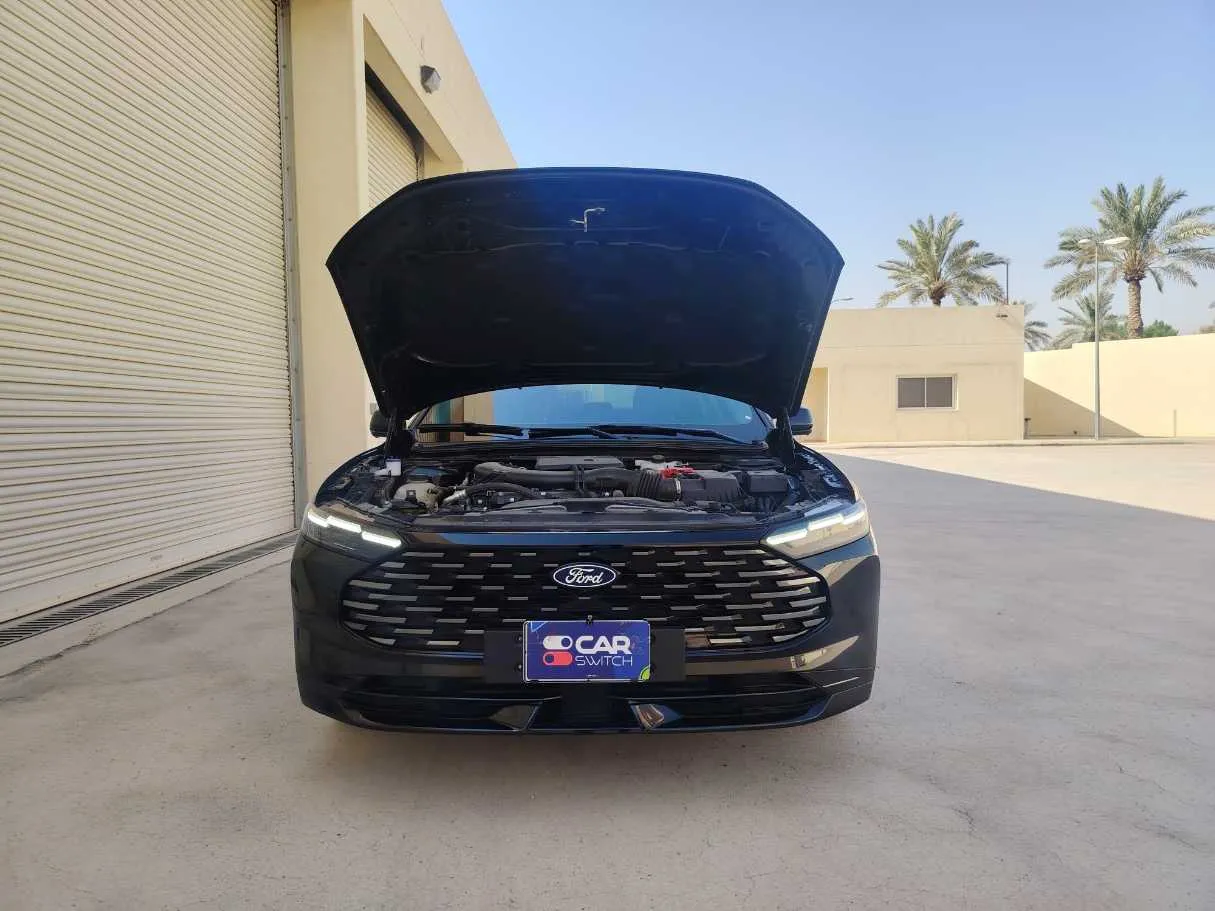 Car image 32
